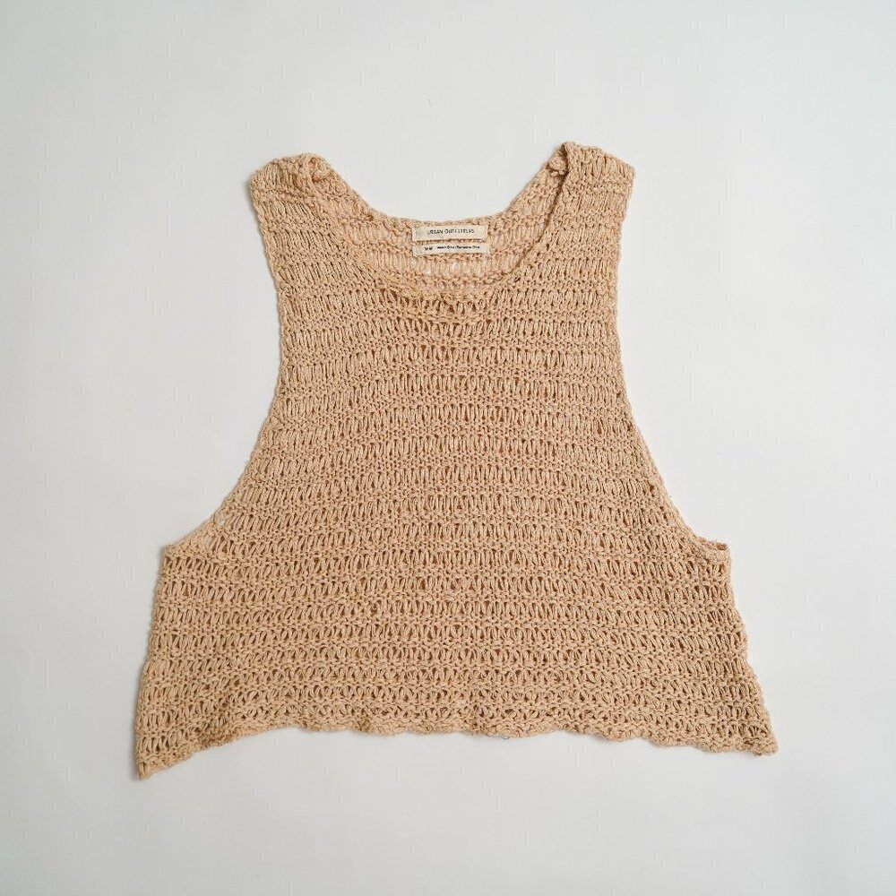 URBAN OUTFITTERS Top